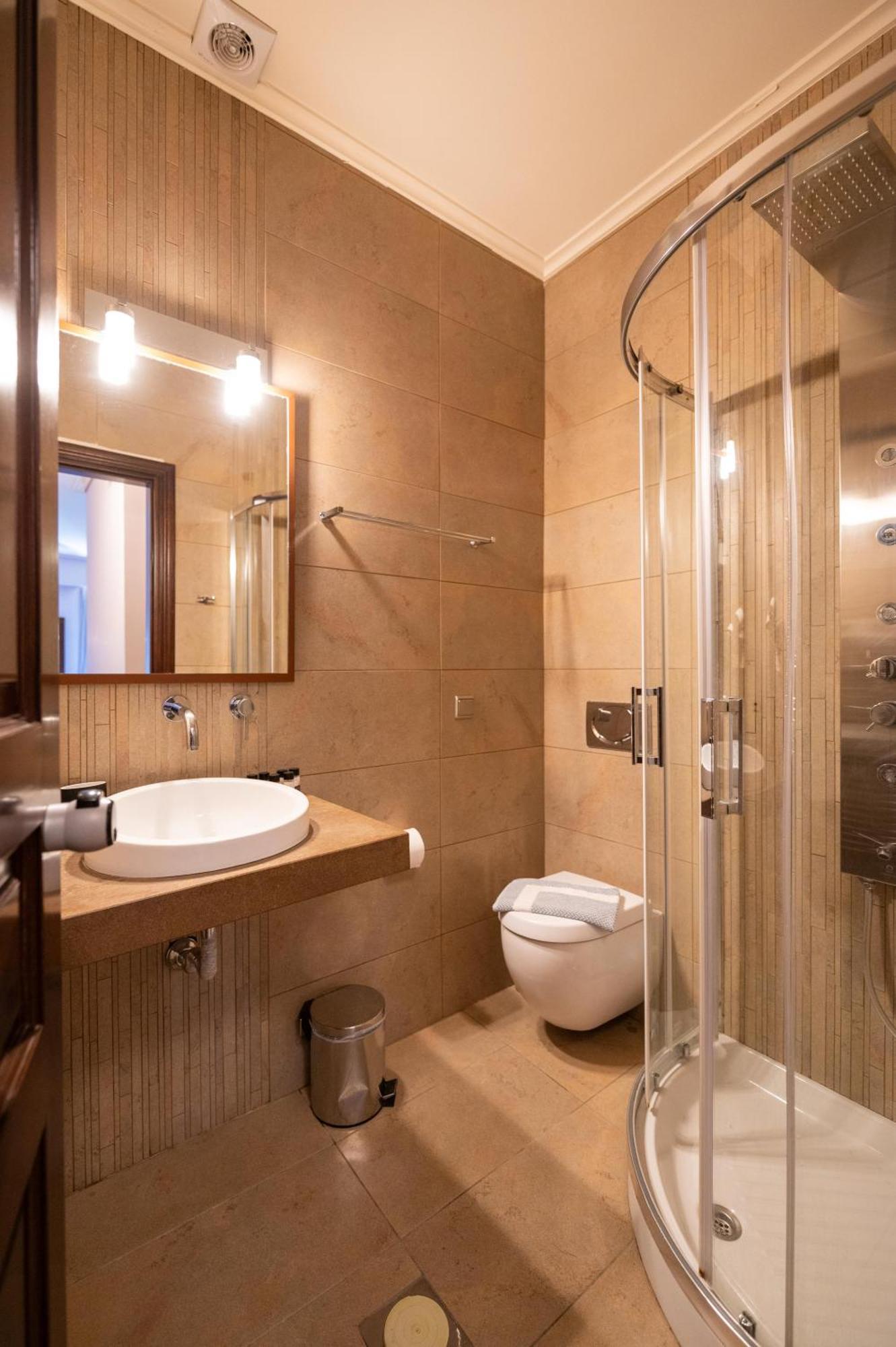 Hotel La Boheme à Gythio Extérieur photo